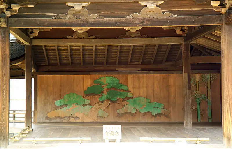 File:ItsukushimaNobutai7442.jpg