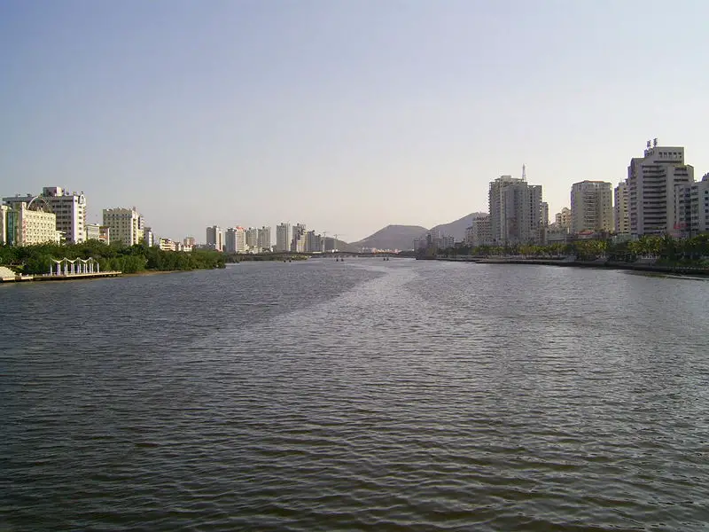 File:Sanya River.JPG