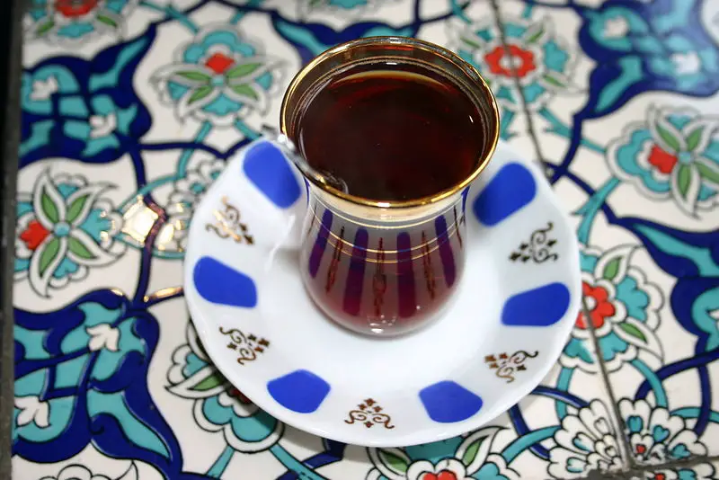 File:Turkish tea.jpg