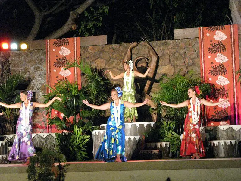File:Hula8.jpg