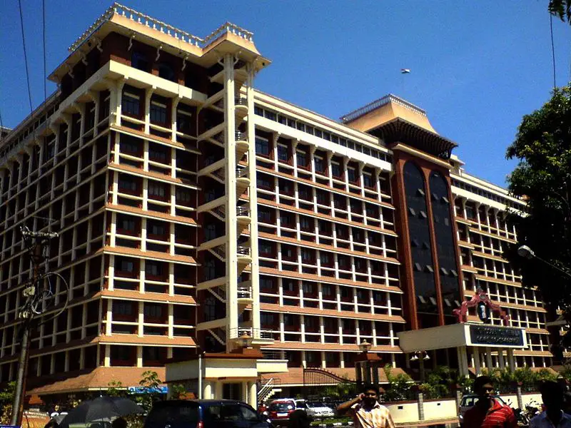 File:High Court of Kerala.jpg