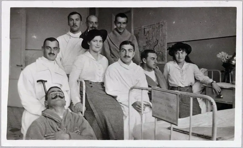 File:MariaAnastasiasoldiers1915.jpg