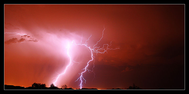 File:Bolts3.jpg