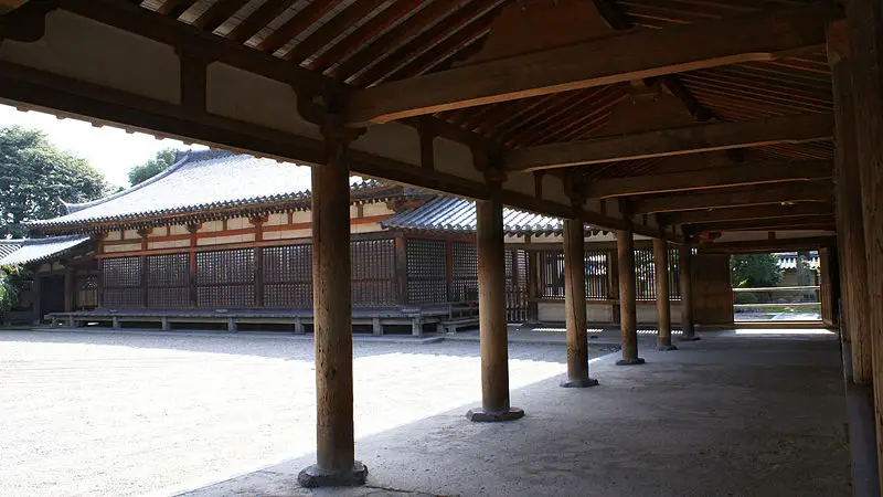 File:Horyu-ji34s3200.jpg