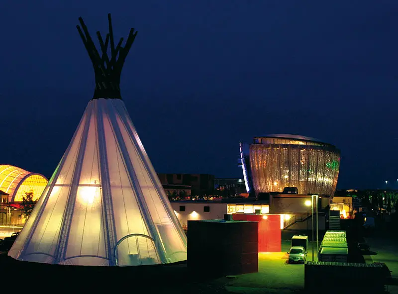File:Big Tipi.jpg