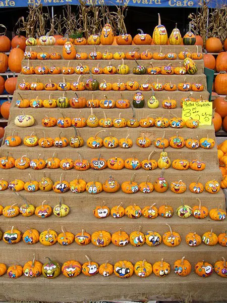 File:Painted pumpkins.jpg