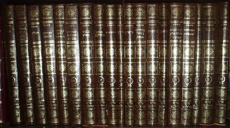 File:Chasan Shas.JPG