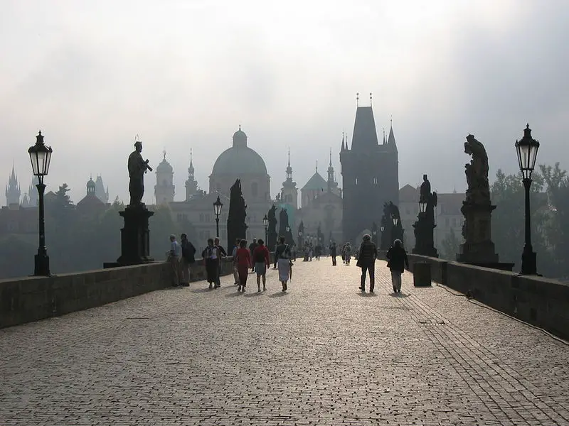 File:Karlův most.jpg