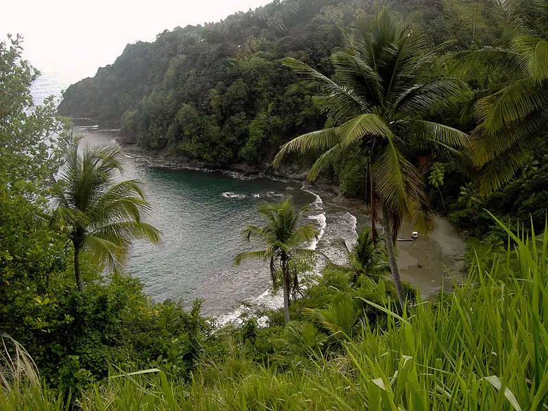 File:Carib Territory (Dominica).jpg