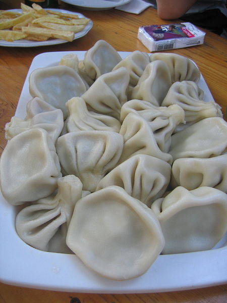 File:Khinkali.jpg