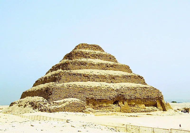 File:Sakkara C02-32.jpg